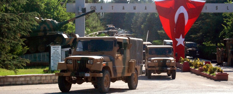 Türkei stationiert Militär an der Grenze zu Syrien
