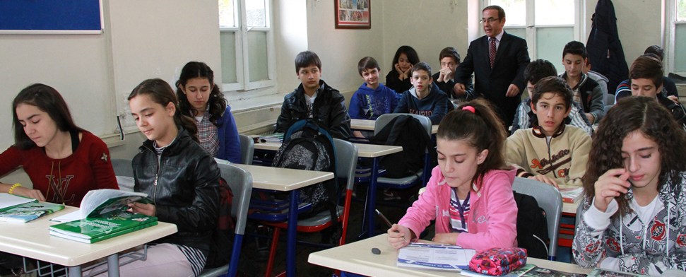 Türkei schafft die Schuluniform ab