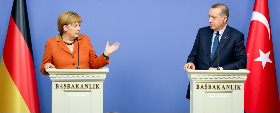 Merkel sieht EU-Vollmitgliedschaft der Türkei noch mit Skepsis