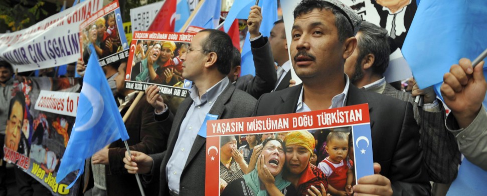Dutzende Uiguren erschossen, China macht „Terroristen“ verantwortlich