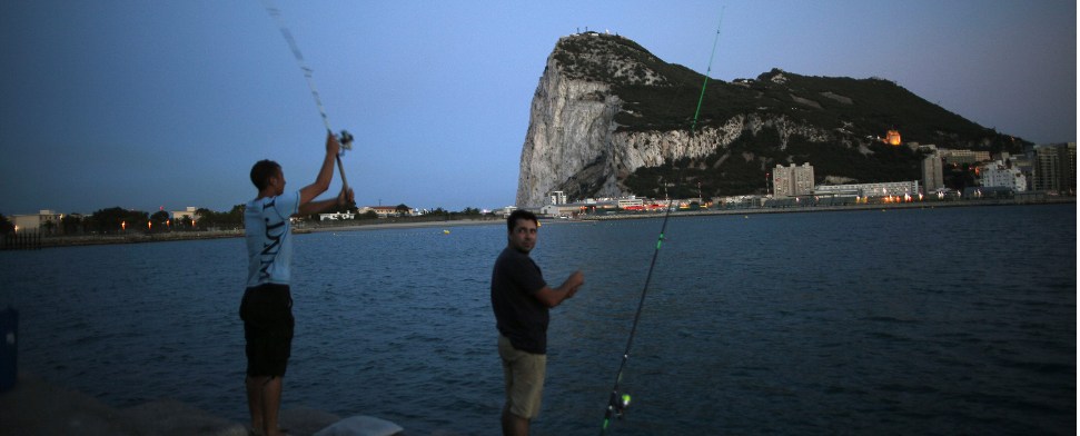 Großbritannien schickt Kriegsschiffe nach Gibraltar