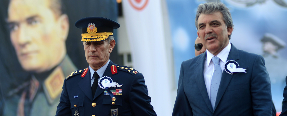 Der türkische Staatspräsident Abdullah Gül bei einer Abschlussfeier der türkischen Luftwaffe im August 2013.