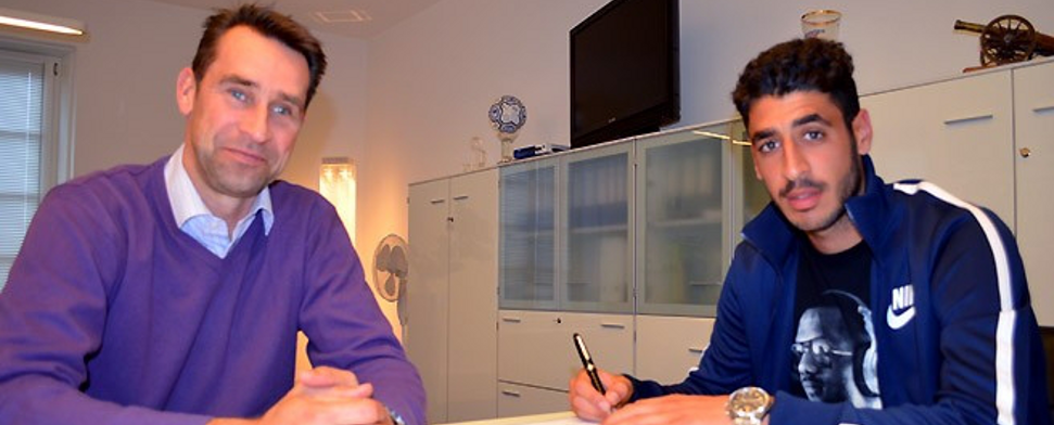 Hertha-Manager Michael Preetz mit seinem Neuzugang Tolga Cigerci, der auf Leihbasis vom VFL Wolfsburg kommt.