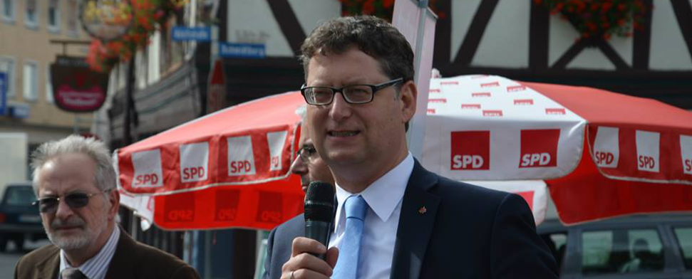 Im Vorfeld der hessischen Landtagswahlen interviewte das DTJ die Spitzenkandidaten. Das DTJ sprach mit Thorsten Schäfer-Gümbel, Spitzenkandidat der SPD.