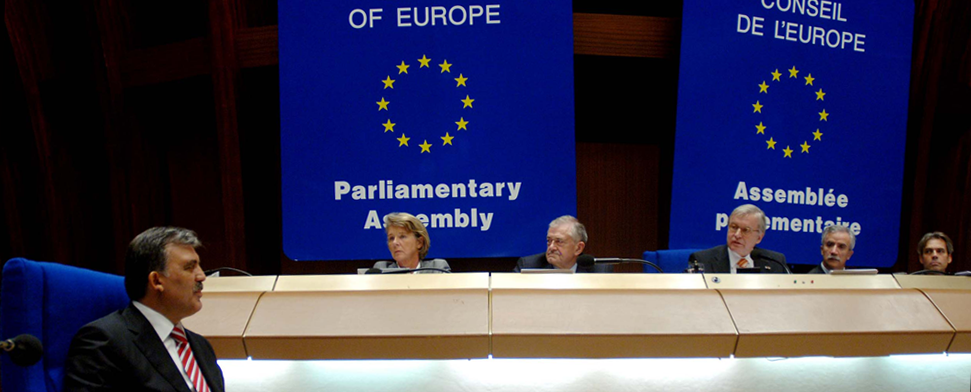 Staatspräsident der Türkei, Abdullah Gül vor einer Rede vor der Parlamentarischen Versammlung des Europarates.
