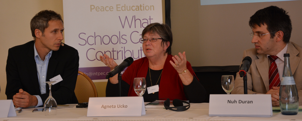 Die schweizer Bildungswissenschaftlerin Agneta Ucko während der Friedenspädagogik-Konferenz in Schwetzingen im Oktober 2013.