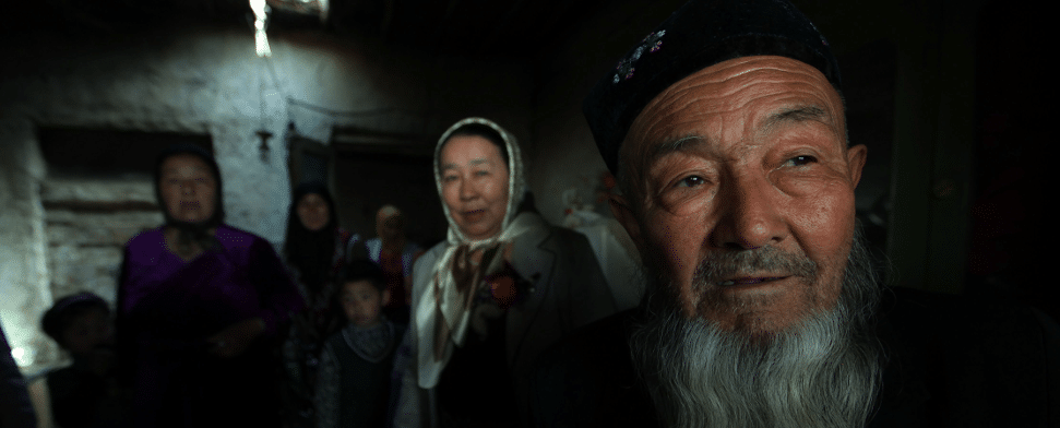 Uighuren bei einer Hochzeit.