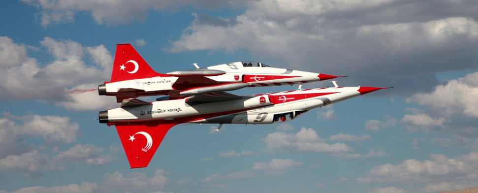 Turkish Air Force, zwei türkische Kampfjets.