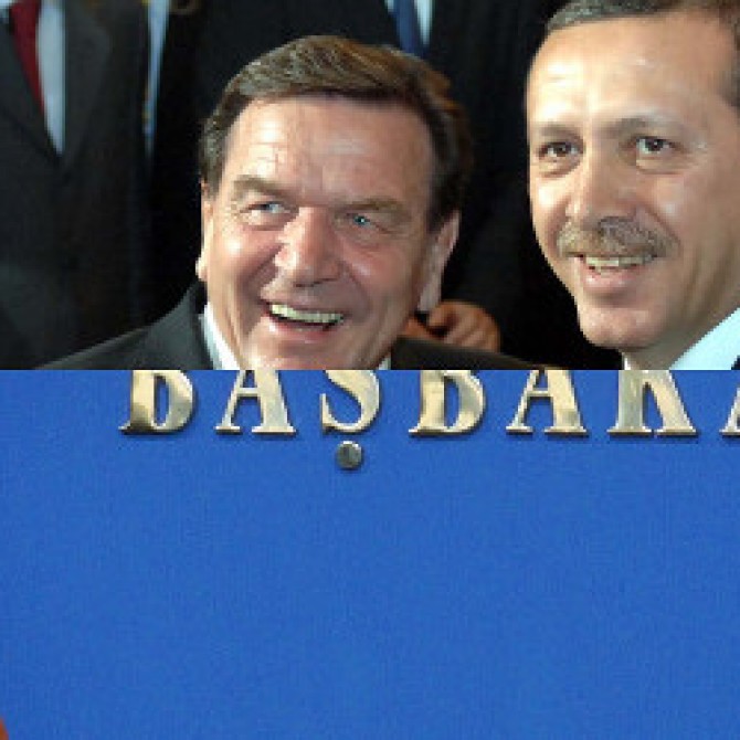Schröder Erdogan