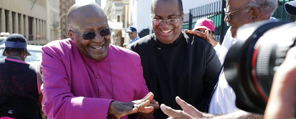 Erzbischof Tutu gehörte zu den bekanntesten Anti-Apartheid-Aktivisten in Südafrika. Am Mittwoch wurde der Nobelpreisträger einmal mehr ausgezeichnet.