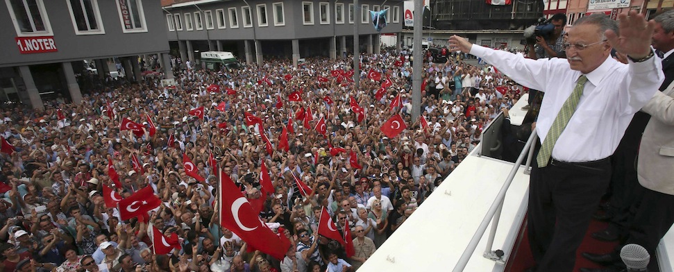 Der Oppositionskandidat zu den Präsidentschaftswahlen in der Türkei, Ekmeleddin İhsanoğlu, sprach sich deutlich gegen ein Präsidialsystem aus. Mit Blick auf die kommende Wahl gibt er sich siegessicher.