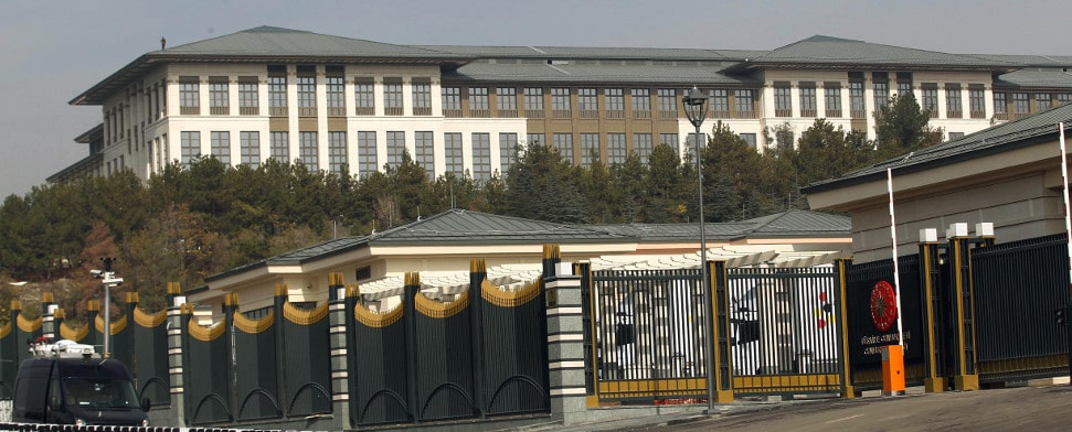 Ak-Saray-Erdoğan-Verschwendung-Architektenkammer-Ankara