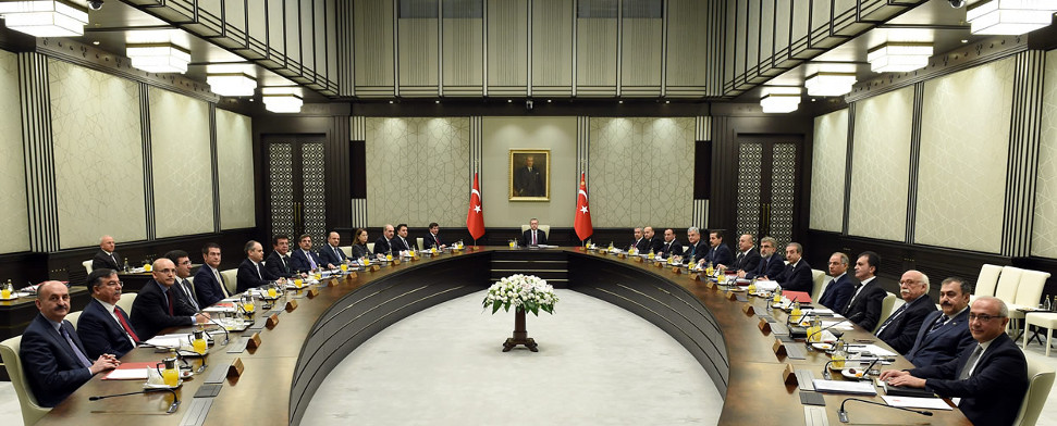 Erdogan und das Kabinett im Präsidentenpalast.