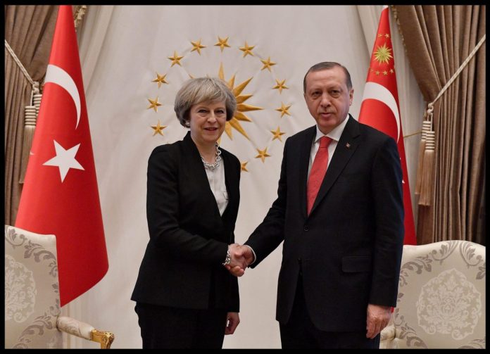 britische Regierungschefin Theresa May und türkischer Präsident Recep Tayyip Erdogan