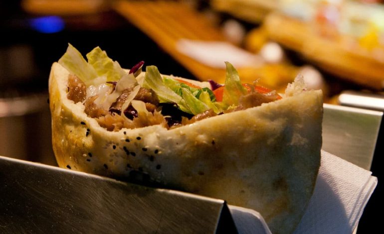 Döner und Ayran in der Luft: Türkische Airline legt kulinarisch zu