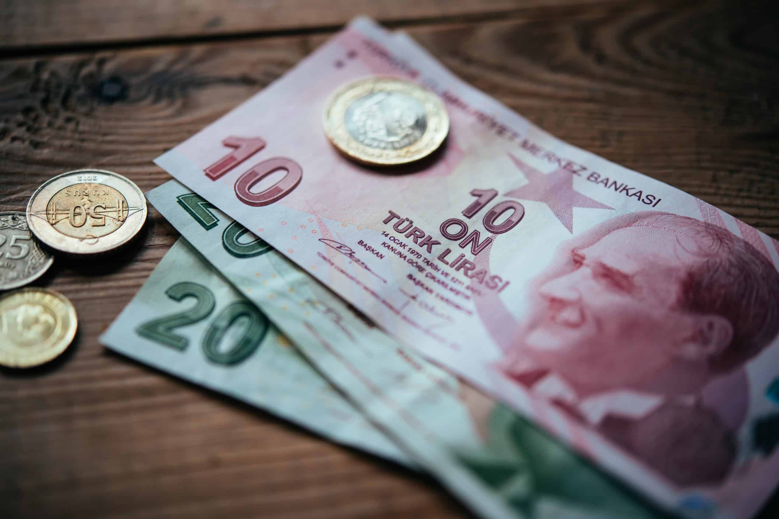 Geldpolitik: Türkische Notenbank hebt Leitzins – und kündigt Konsequenzen an