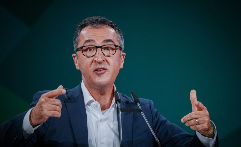 Anfeindungen türkischer Nationalisten: Özdemir fühlt sich bedroht
