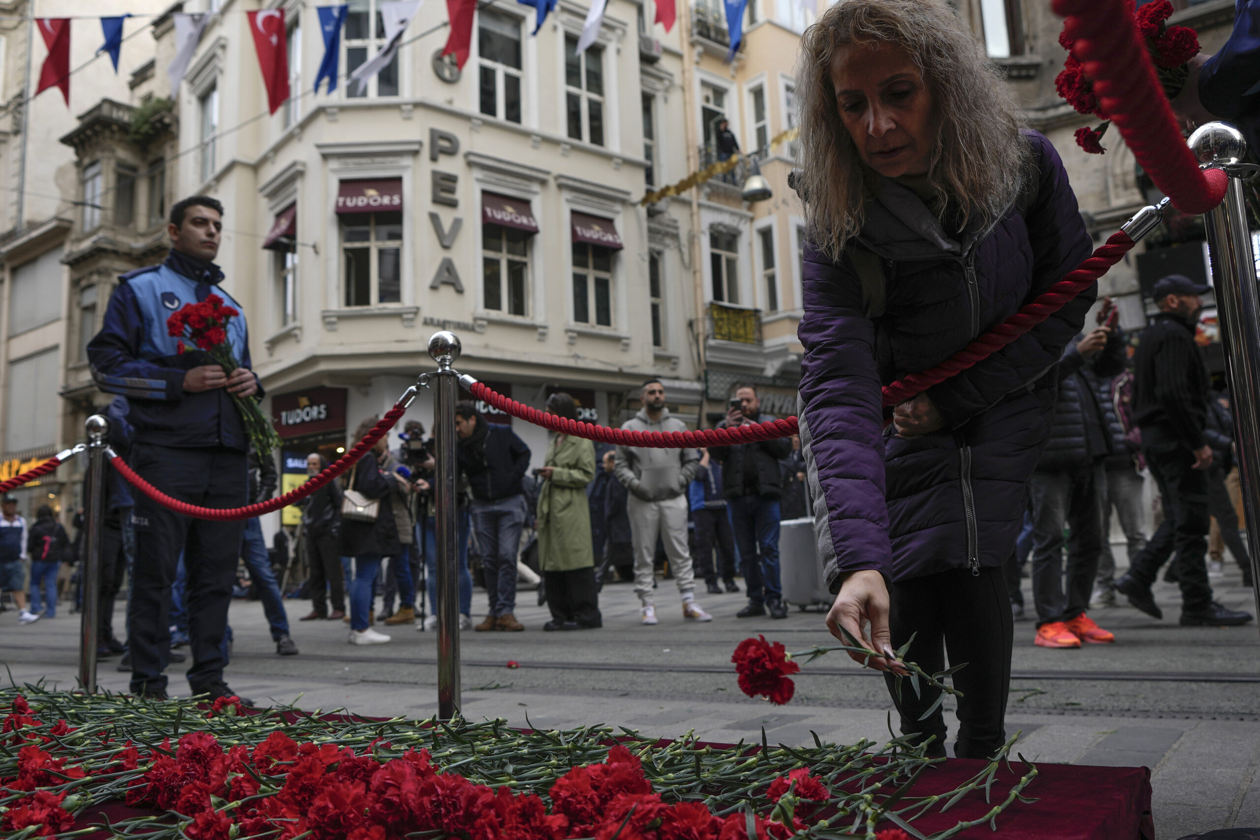 Istanbul-Anschlag: 20 Menschen noch in Behandlung