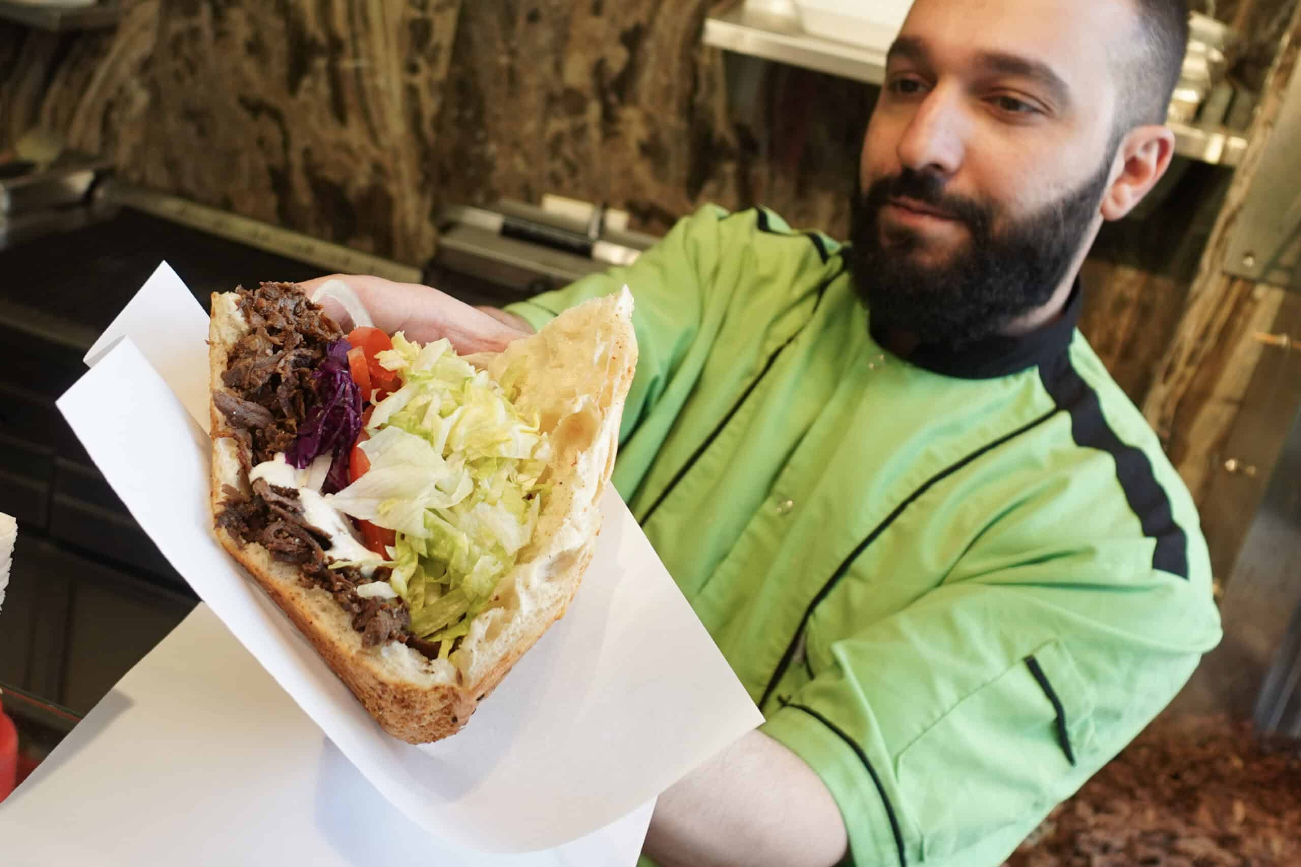 Güle Güle, Currywurst: Deutschland wird zu Dönerland und Pizzarepublik
