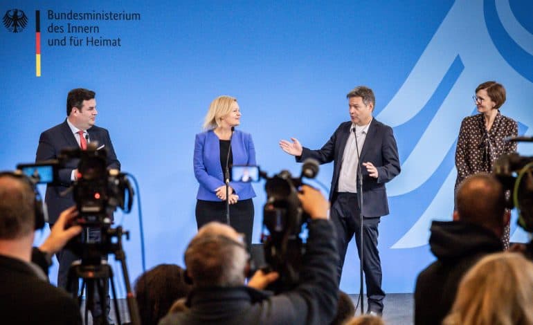 fachkräfte einwanderung pressekonferenz