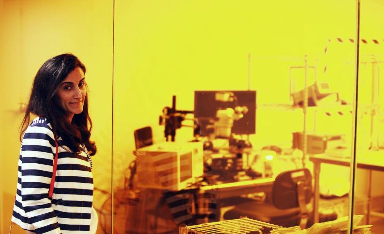 dagdeviren in front of yellowbox