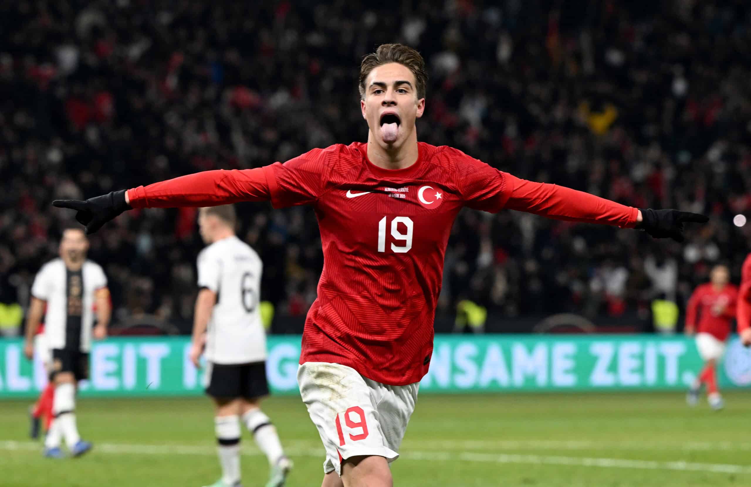 „Heimspiel“ in Berlin: Bärenstarke Türkei schlägt auch Deutschland