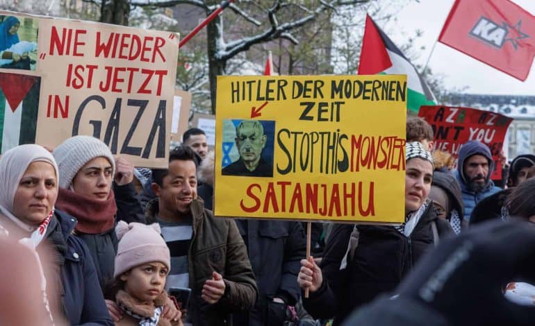 Erdoğan sieht keinen Unterschied zwischen Hitler und Netanjahu – Konter folgt auf dem Fuße