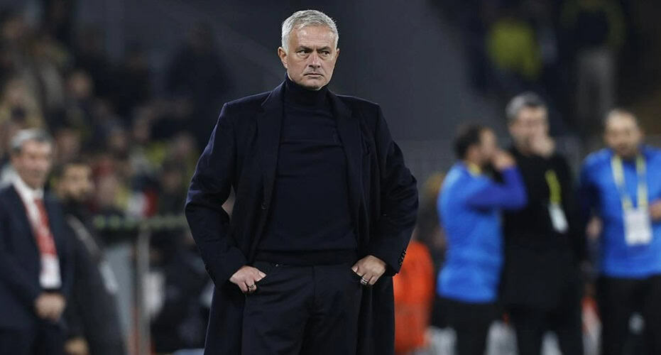 Nach Affen-Aussage: Fenerbahçe-Couch Mourinho für mehrere Spiele gesperrt