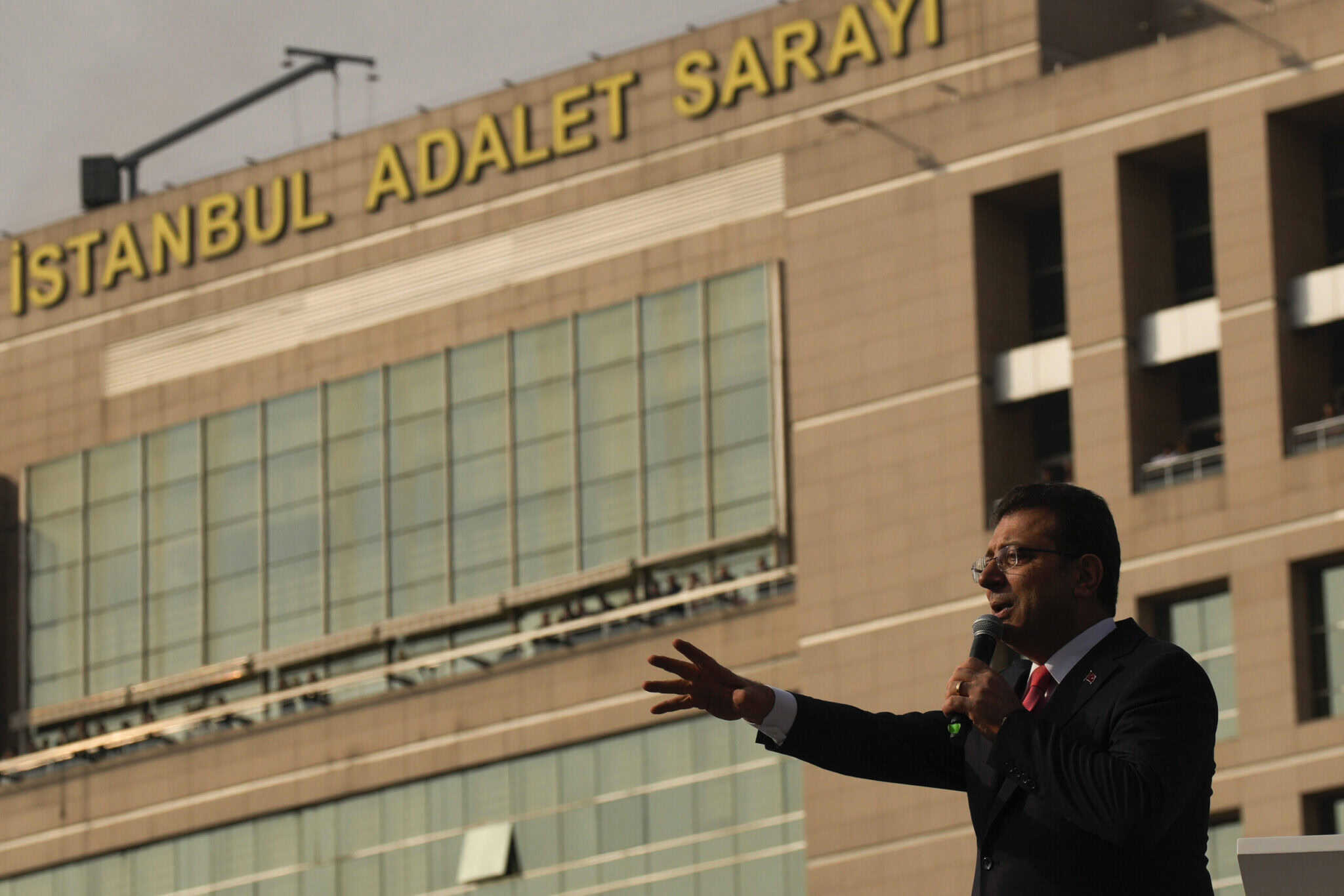 Dündar, Demirtaş, İmamoğlu: Erdoğan nutzt einmal mehr ein bewährtes Prinzip