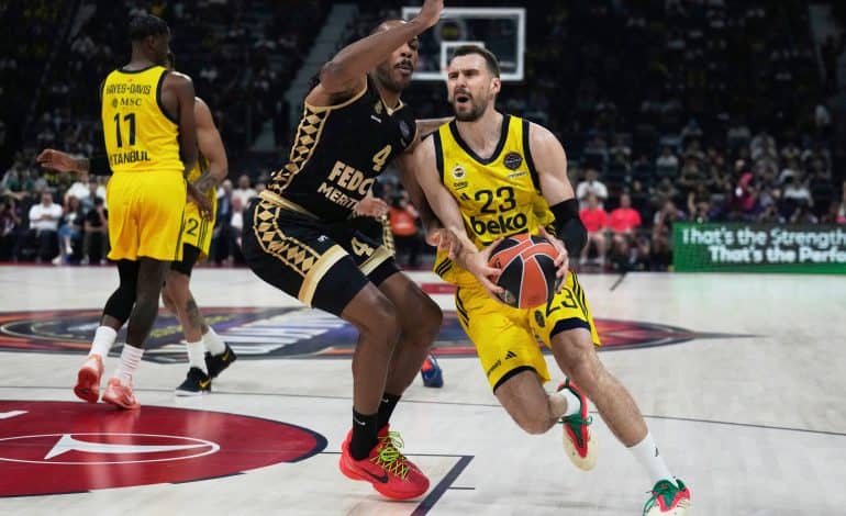 Europas Könige: Fenerbahçe-Basketballer gewinnen Euroleague