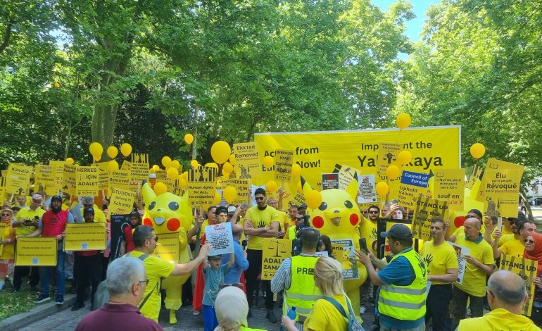 „Treffen der Gerechtigkeit“: 5.000 demonstrieren in Straßburg gegen Repression in der Türkei