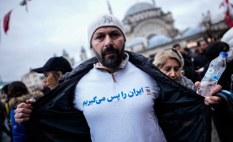 solidarität mit protesten im iran türkei