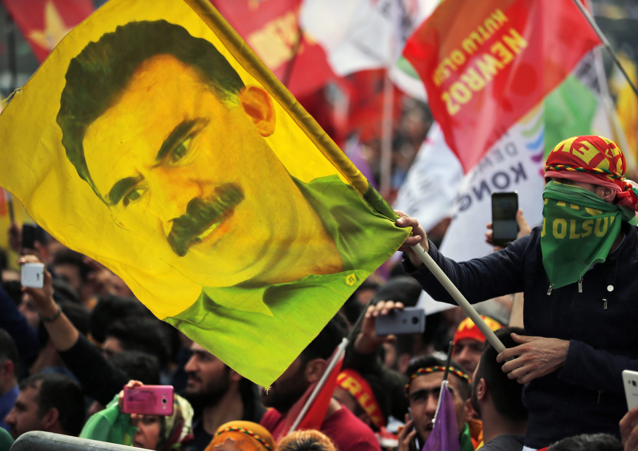 Türkei legt Rahmen für Friedensprozess vor: Was passiert mit den PKK-Mitgliedern in Deutschland?