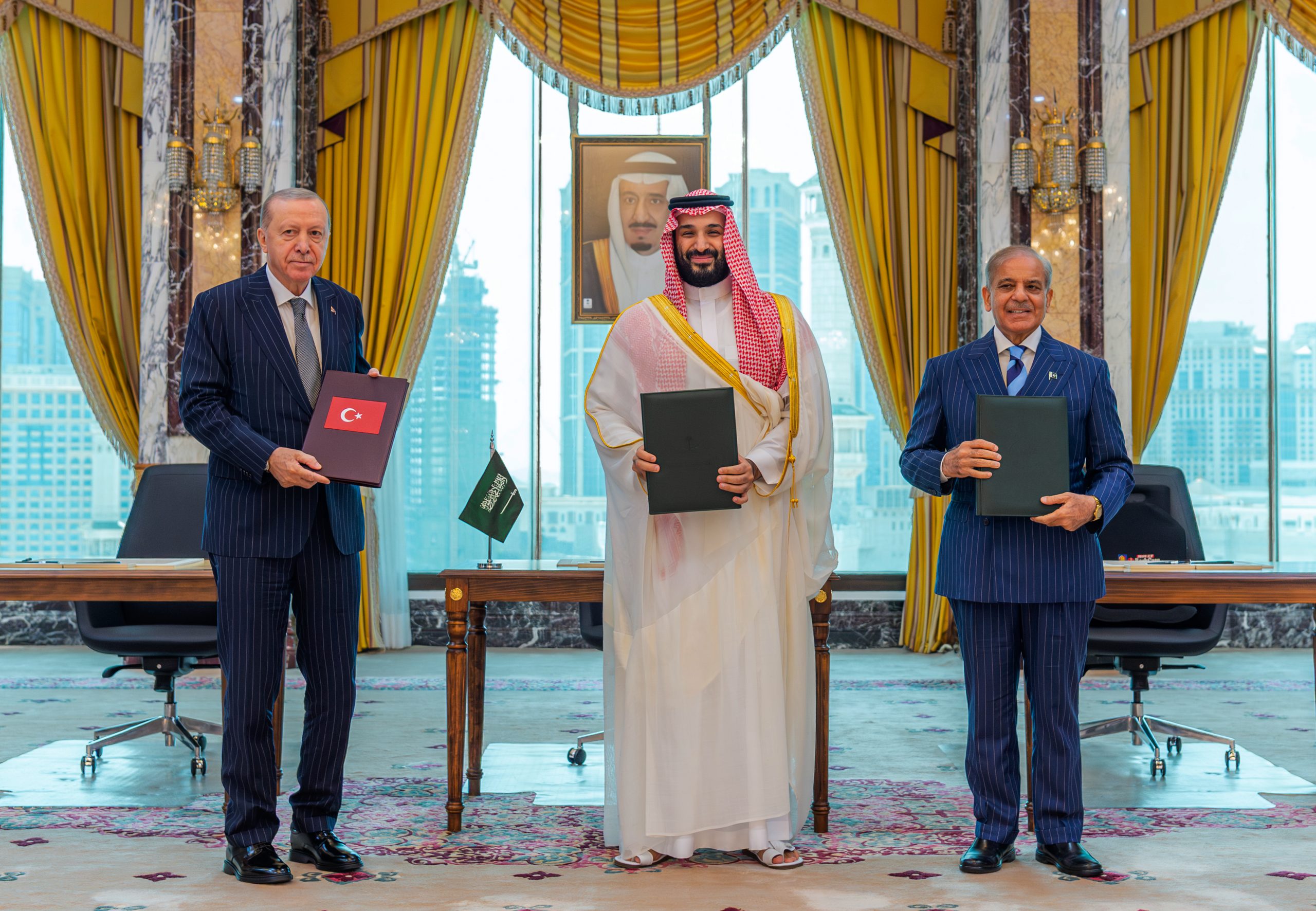 türkei, saudi arabien und pakistan schließen verteidigungspakt