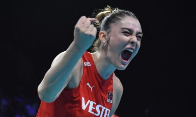 Zehra Günes Freude Türkei EM Finale